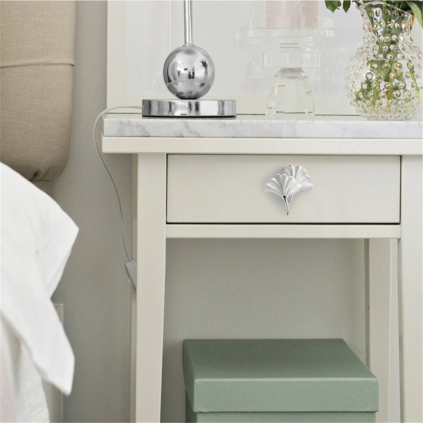 Ginkgo Leaf Drawer Knobs Modern Cabinet Pull Handle for Wardrobe Cupboard Drawer Bookcase Furniture (Large，Silver)