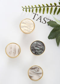 Brushed Brass Dresser Knobs，Zinc Alloy Drawer Knobs，Dresser Knobs with Screws，Pulls Handles for Kitchen Wardrobe Cupboard