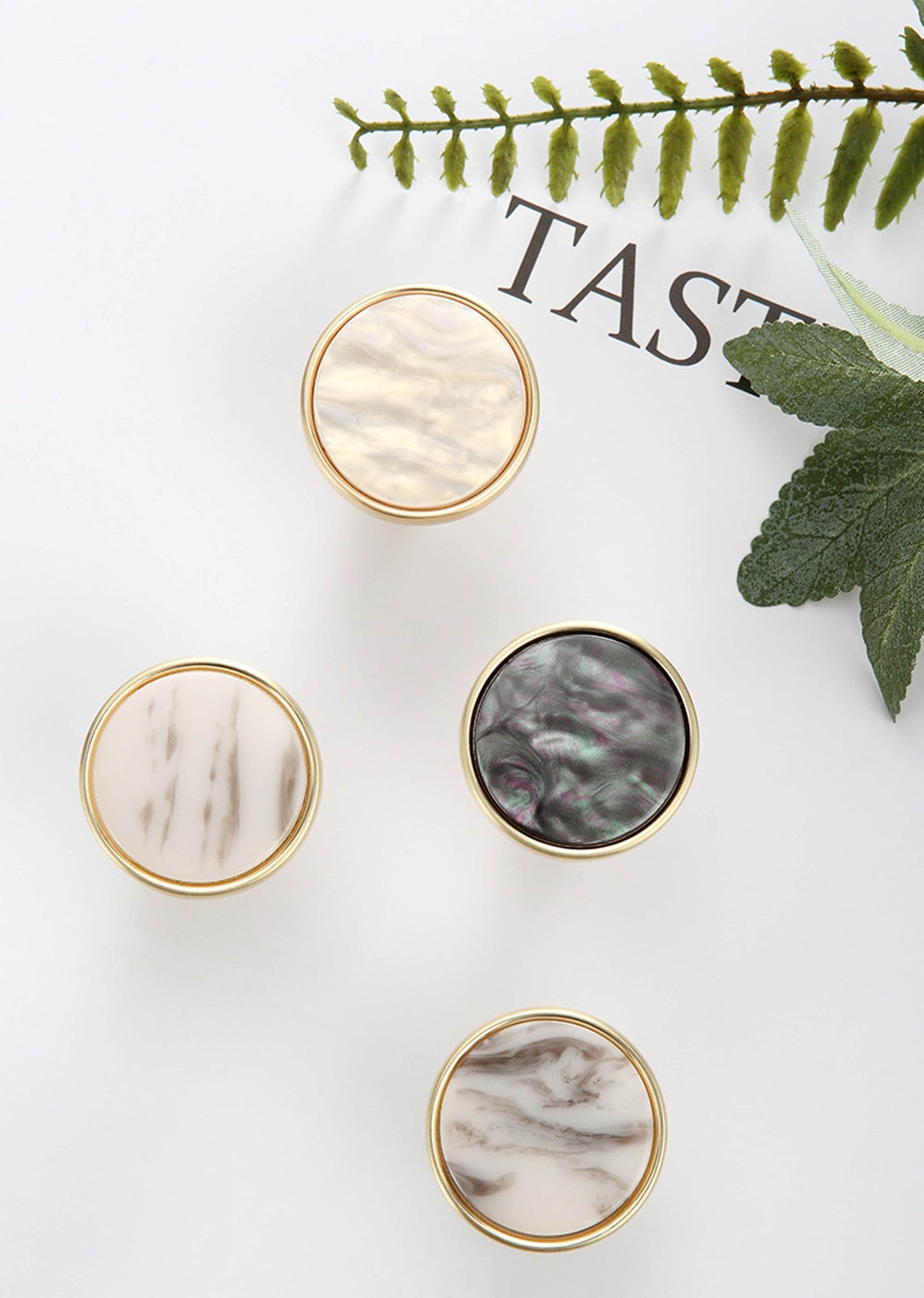 Brushed Brass Dresser Knobs，Zinc Alloy Drawer Knobs，Gold Drawer Knobs Pulls Suitable for Kitchen Cabinets Cupboard (Yellow Pearl)