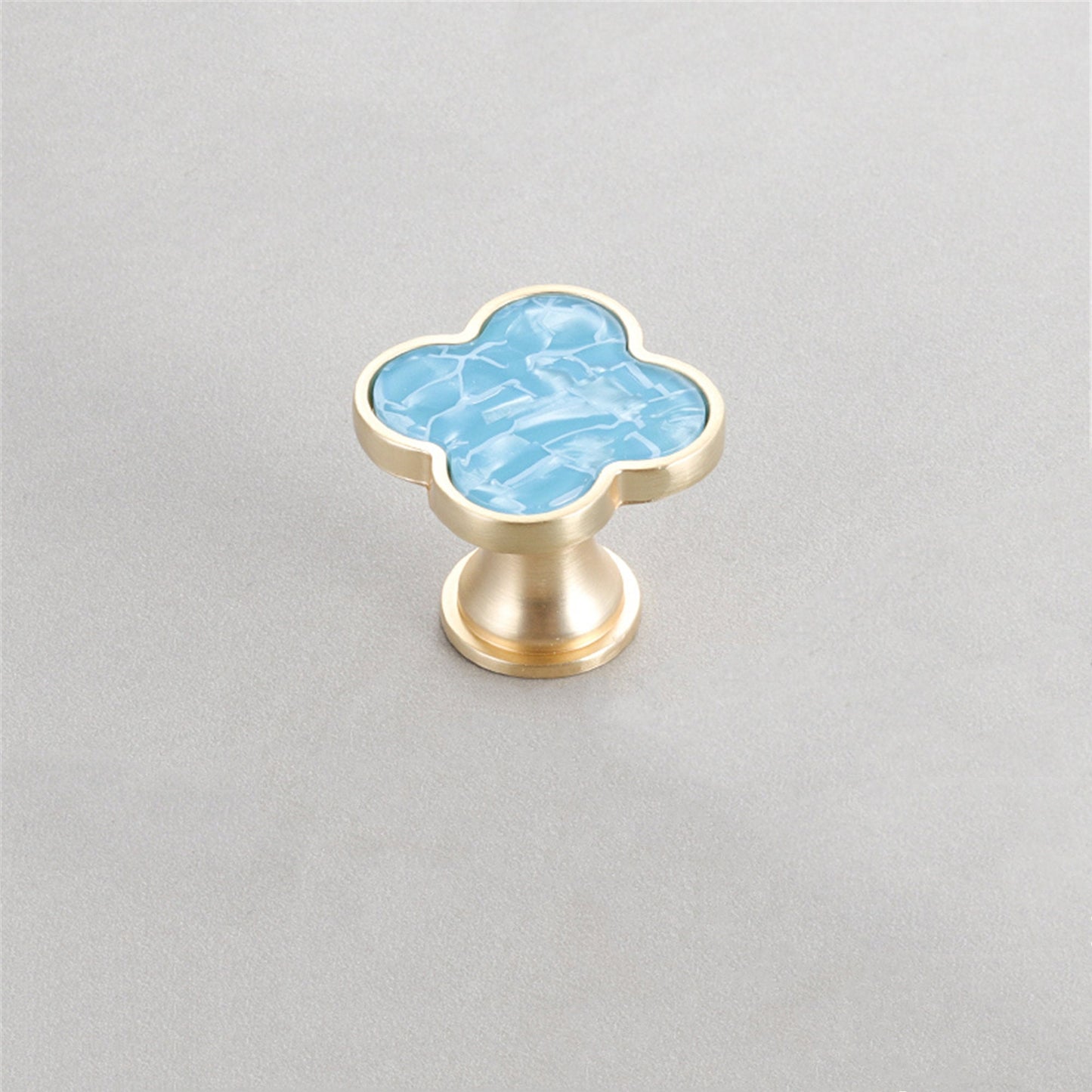 Four Leaf Clover Shape T Knobs，Decorative Zinc Alloy Round Cabinet Knobs，1.25"(32mm) Brass Door Knobs for Modern Home Décor