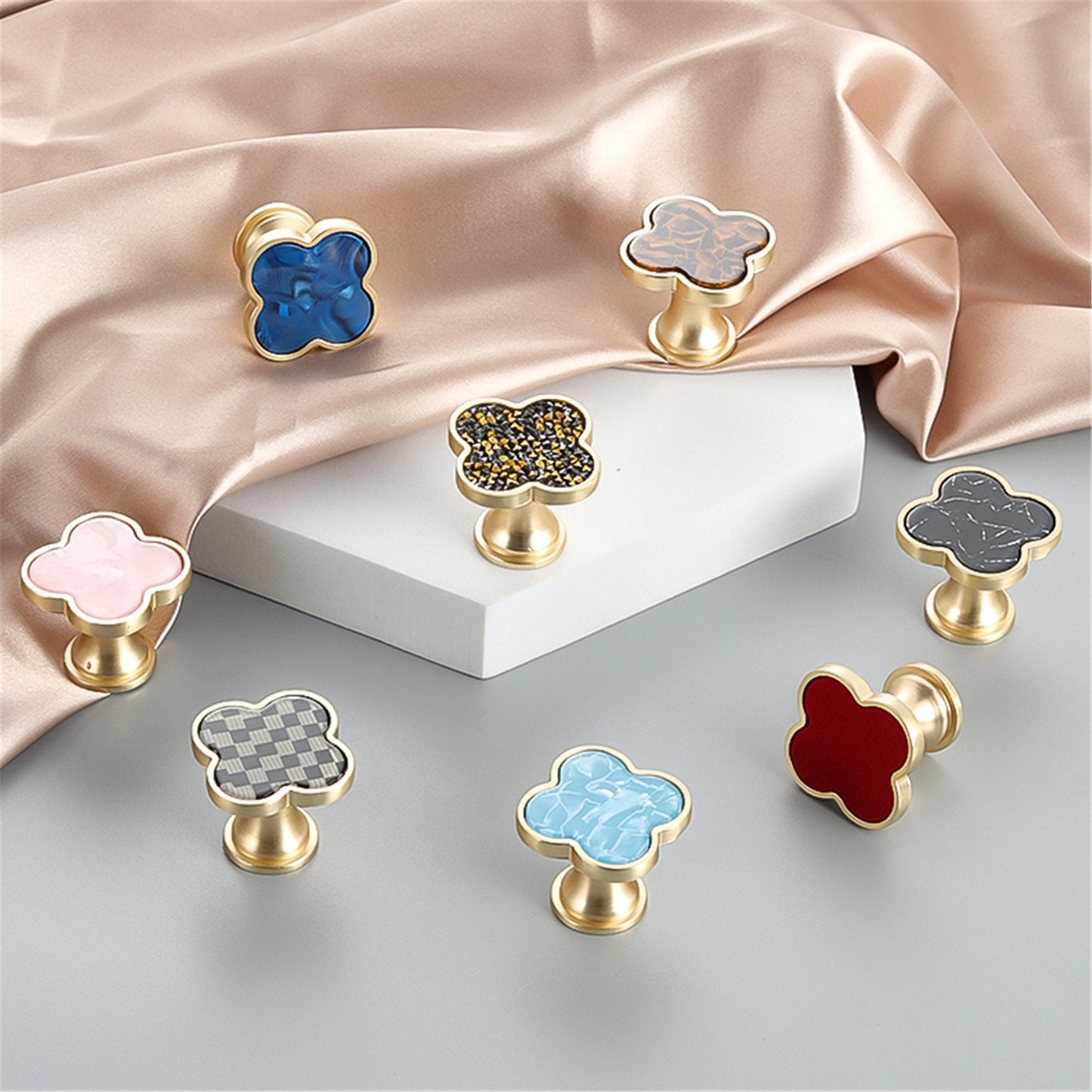 Four Leaf Clover Shape T Knobs, Zinc Alloy Cabinet Knobs, 1.25"(32mm) Brass Door Knobs for Home Office Kitchen Dresser Wardrobe